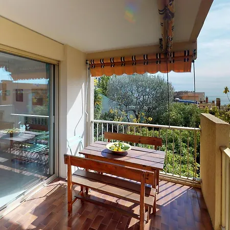 Calme Avec Terrasse Et Parking A 5 Min De La A - Fr-1-196-203 Apartment *